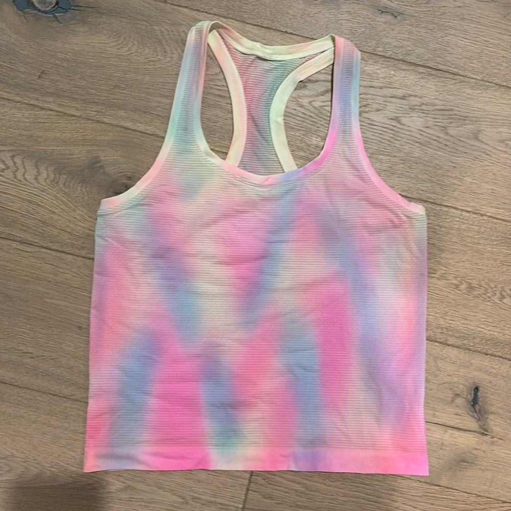 Lululemon swiftly tech racerback tank top *waist length psychedelic multi